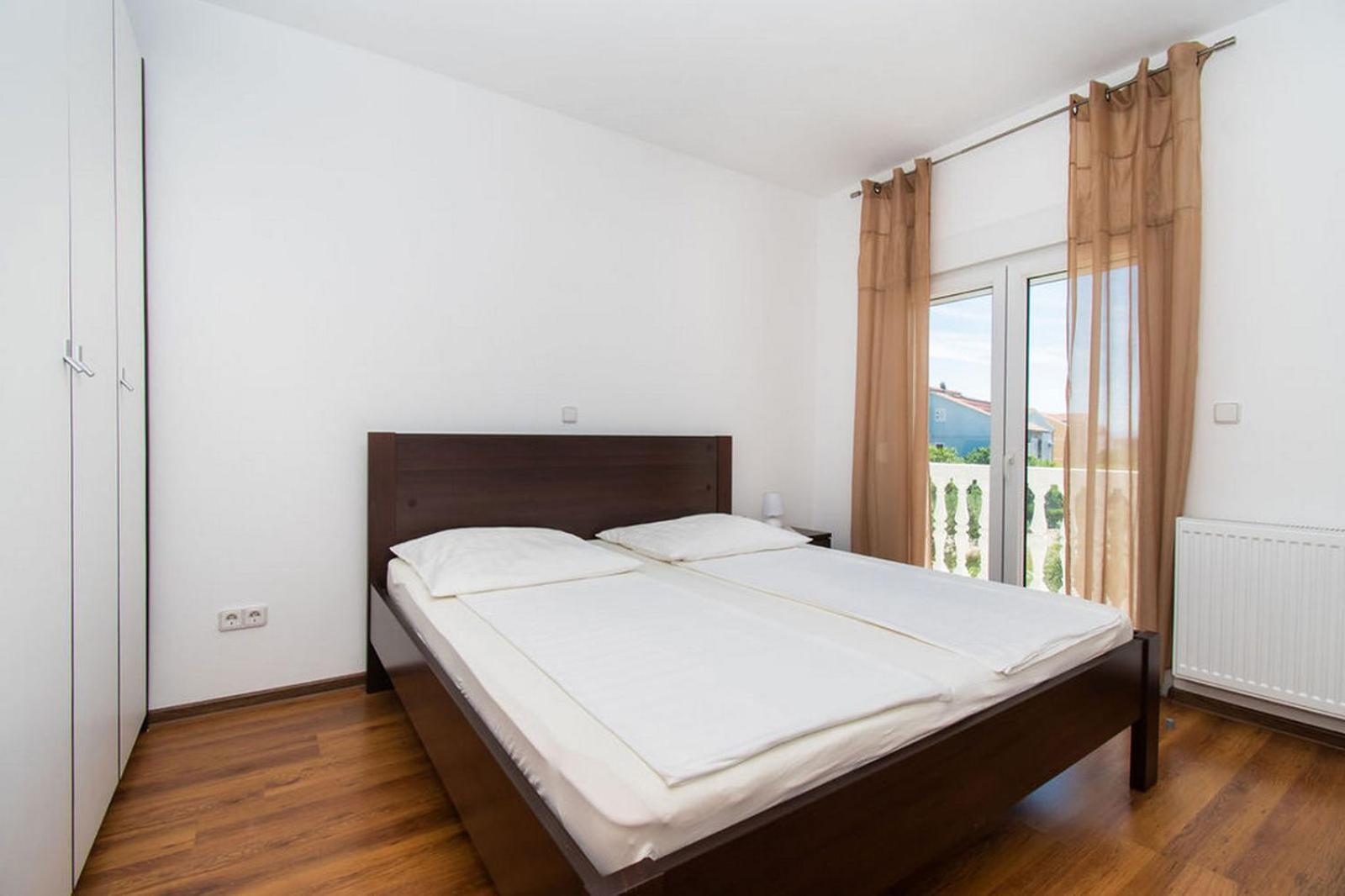 Apartments Kendes Vodice Esterno foto