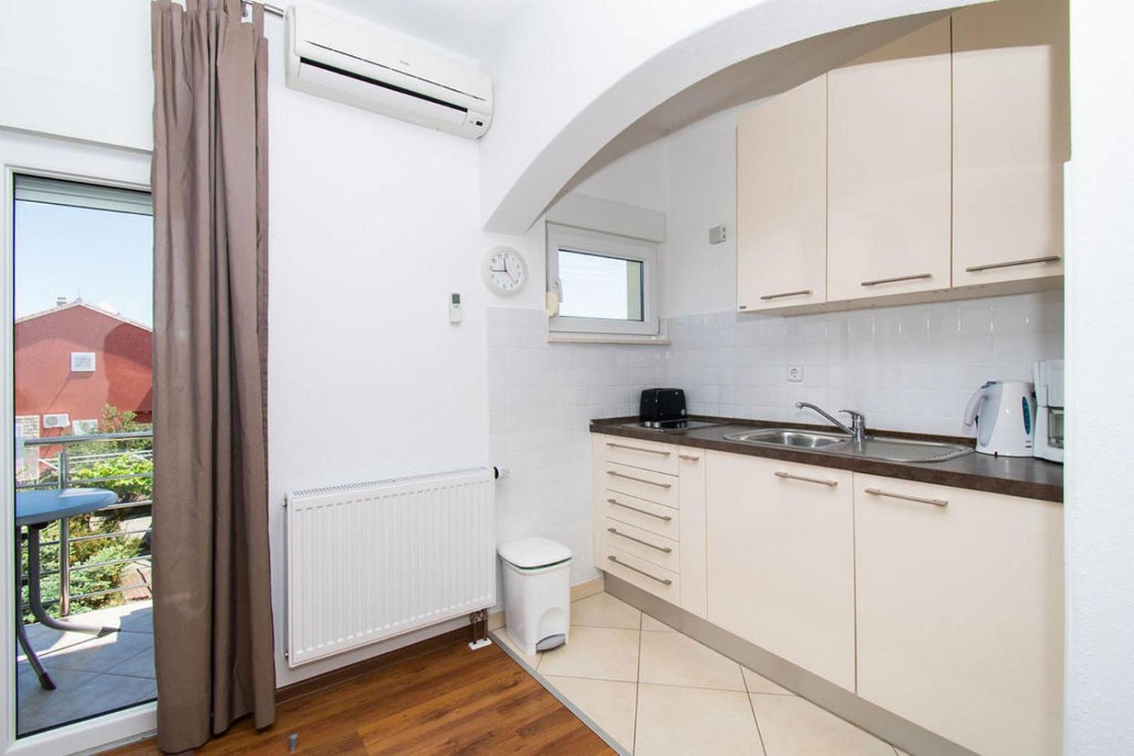 Apartments Kendes Vodice Esterno foto