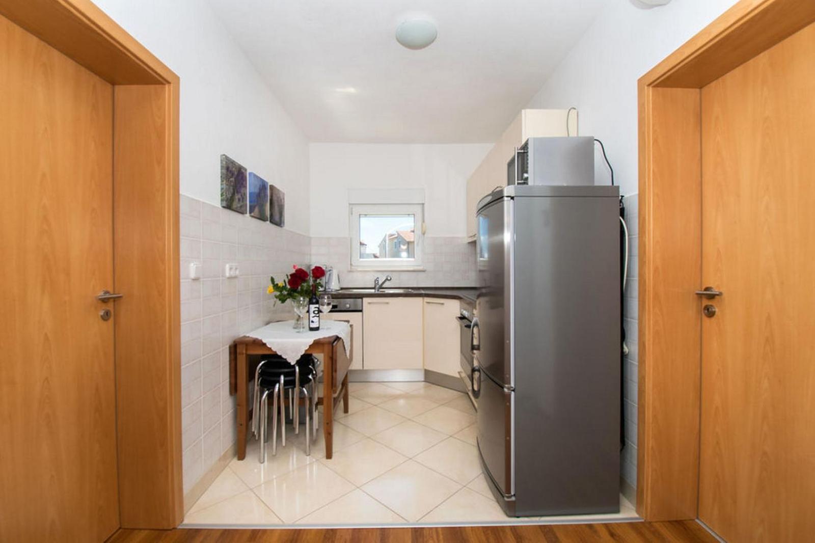 Apartments Kendes Vodice Esterno foto
