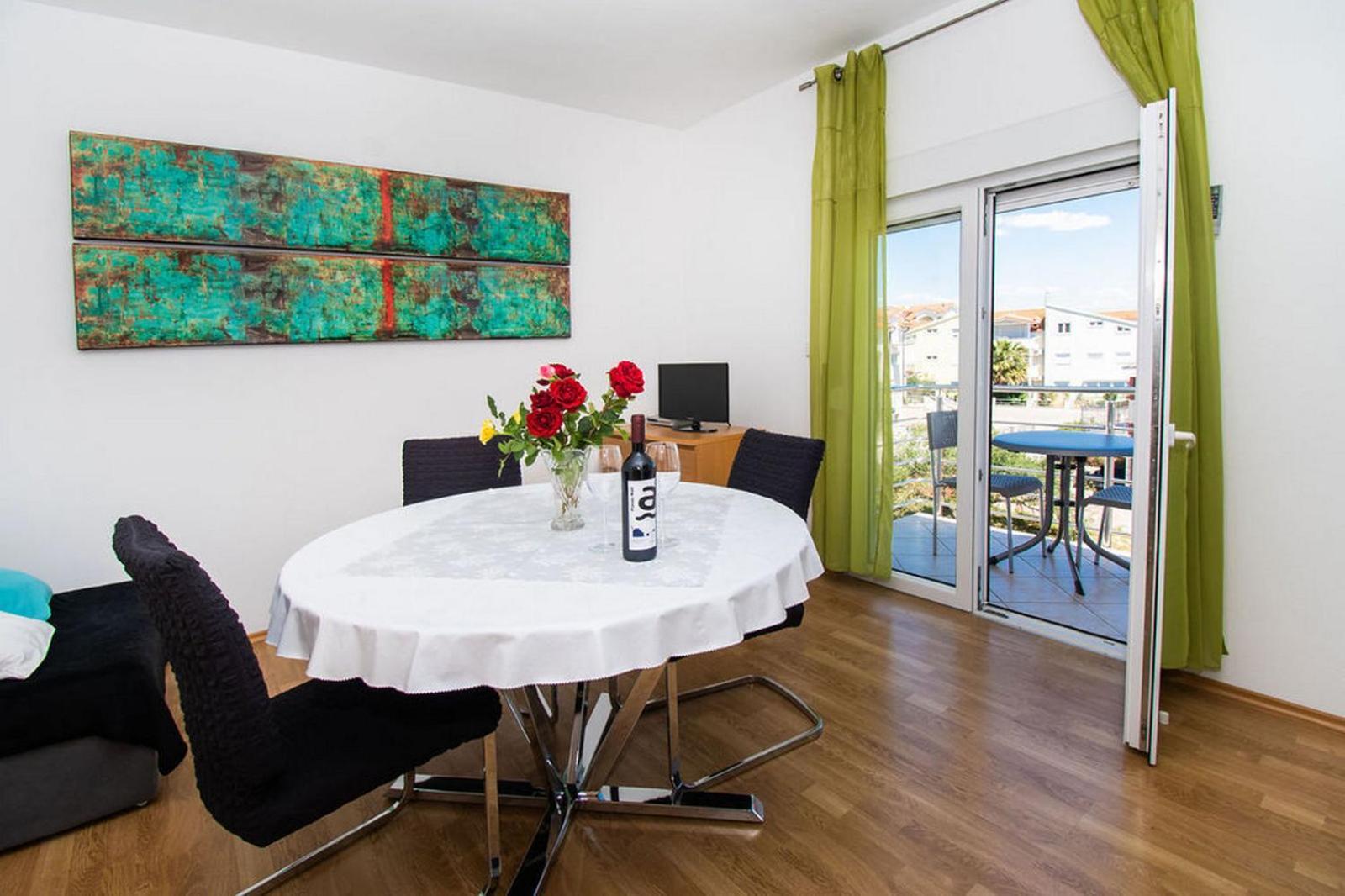 Apartments Kendes Vodice Esterno foto