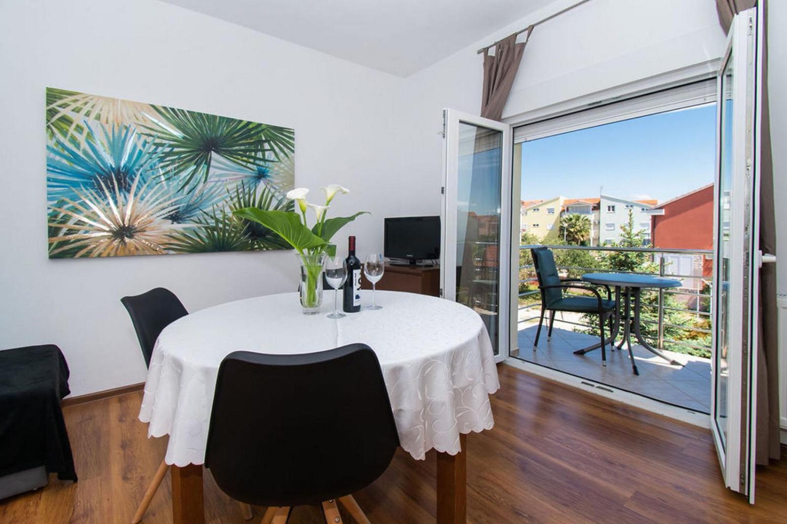 Apartments Kendes Vodice Esterno foto